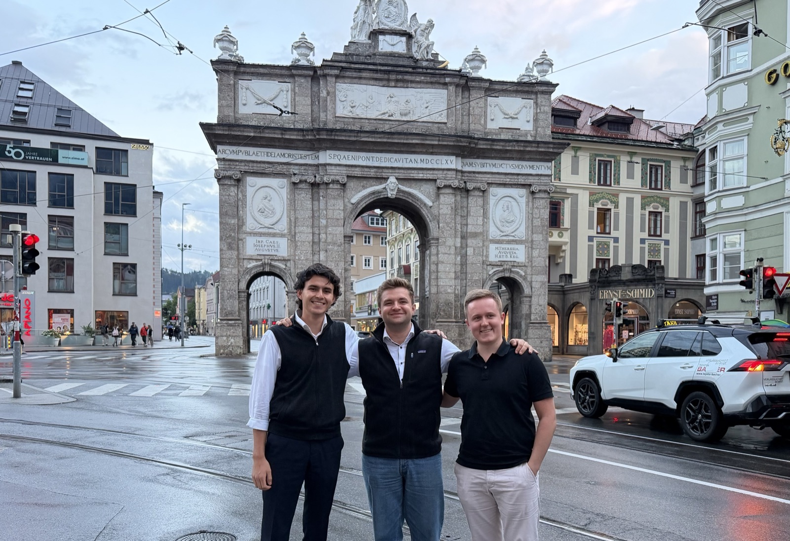 Gabriel Eisner, Elias Ganzer und Tudor Cazacu in Innsbruck
